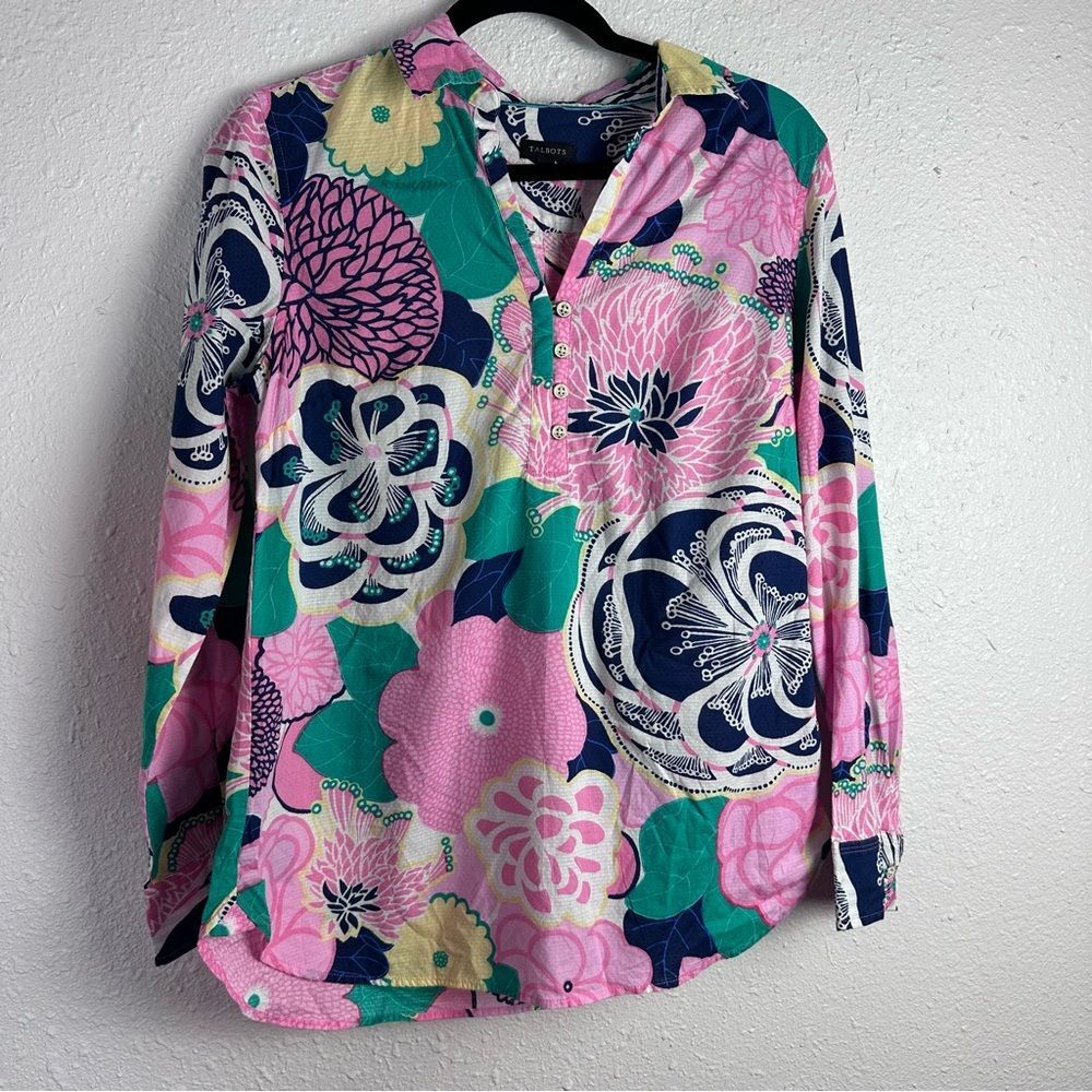 Talbots women’s Multicolor Floral Blouse Size Small